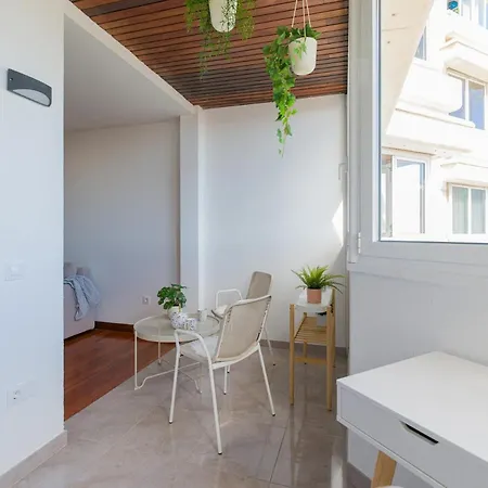 Bright Townhouse - Views - 5 Min Walk To The Apartment *